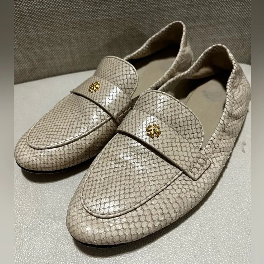 Tory Burch Logo Nude Leather Ballet Loafers Flats Women’s Size 8